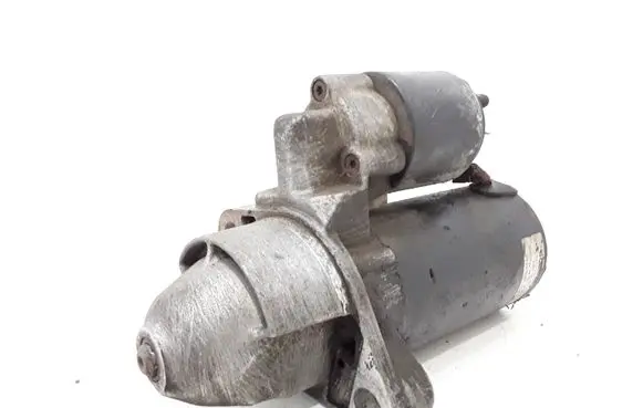 Volkswagen PASSAT B5.5 Starter motor 0001108175