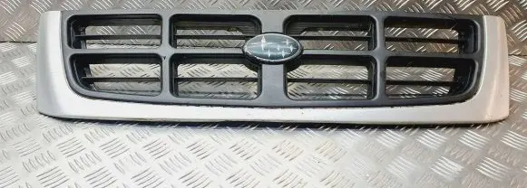Subaru Forester SF Front grill