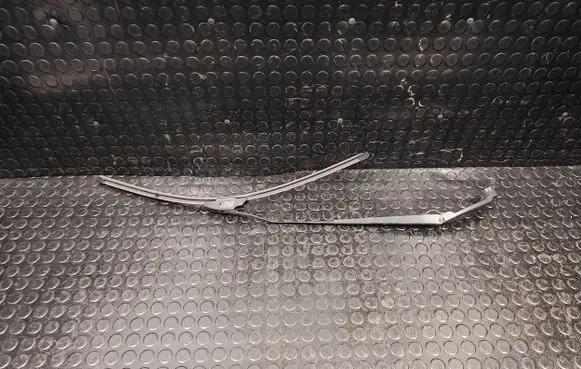 Peugeot 4007 Front wiper blade arm 
