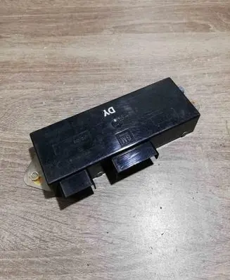 Opel Omega B1 Other control units/modules 90379276