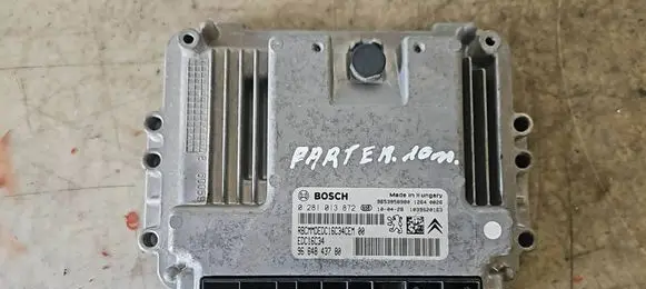 Peugeot Partner Engine control unit/module 9653958980 0281013872 9664843780