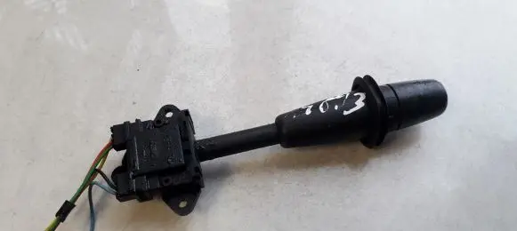 Toyota RAV 4 (XA20) Multifunctional control switch/knob 