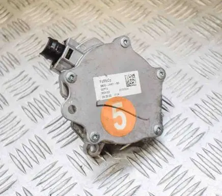 Ford Mustang VI Vacuum pump ST763M3A BB5E2A451BD