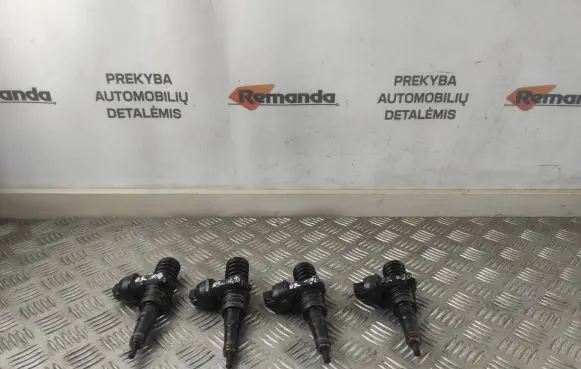 Fuel injectors set