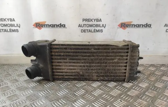 Citroen Berlingo Intercooler radiator 9645965180