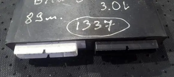 BMW 5 E34 Other control units/modules 61351379741 606140x01e