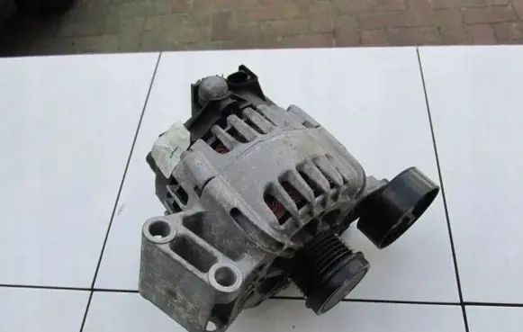 Ford Focus Generator/alternator BV6N10300AA