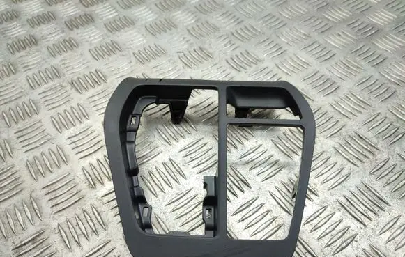 Toyota RAV 4 (XA50) Gear shifter surround trim plastic 5880442480