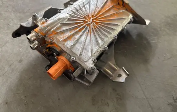 BMW i4 Coolant heater 5a9d015