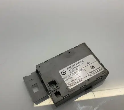 Mercedes-Benz E W211 Gateway control module A2115408545 A2114420027 A2115408345