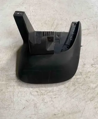 Mitsubishi L200 Front mudguard 5370B204
