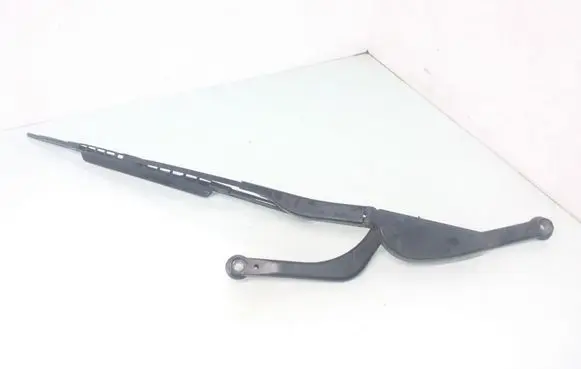 BMW 7 E38 Front wiper blade arm 8352020