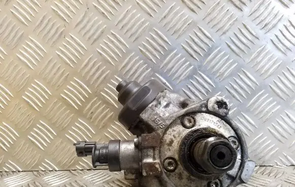 KIA Sportage Fuel injection high pressure pump 0445010598 331002F600