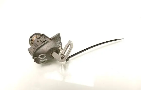 Volvo XC60 Front door lock (next to the handle) 30784963