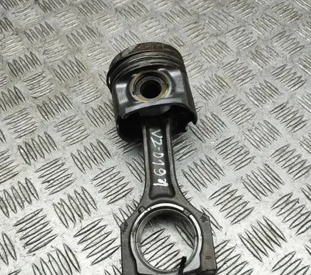 BMW 7 G11 G12 Piston 8508023 8598757