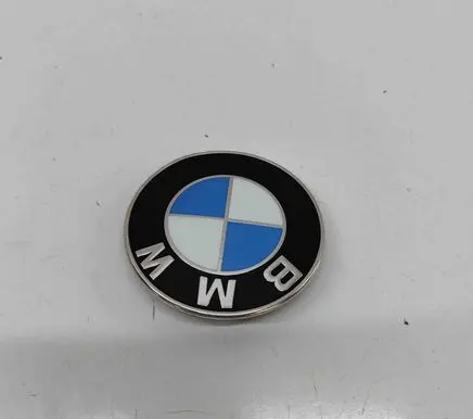 BMW X2 F39 Manufacturer badge logo/emblem 7463715