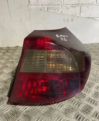BMW 1 E81 E87 Rear/tail lights 6924502