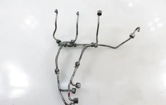 BMW 3 E46 Fuel injector supply line/pipe 