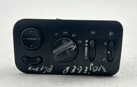 Chrysler Voyager Light switch 2108031