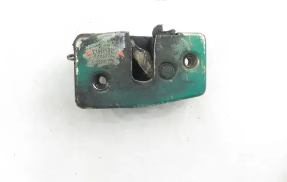 Volkswagen Transporter - Caravelle T4 Sliding door lock 701843604A