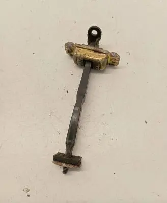 KIA Sportage Rear door check strap stopper