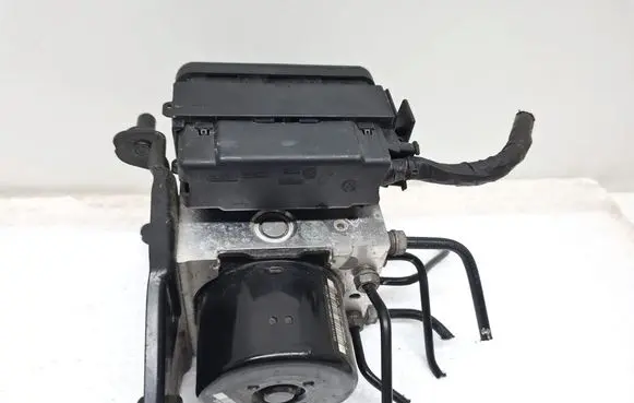 Skoda Superb B6 (3T) ABS Pump 1K0614517CN