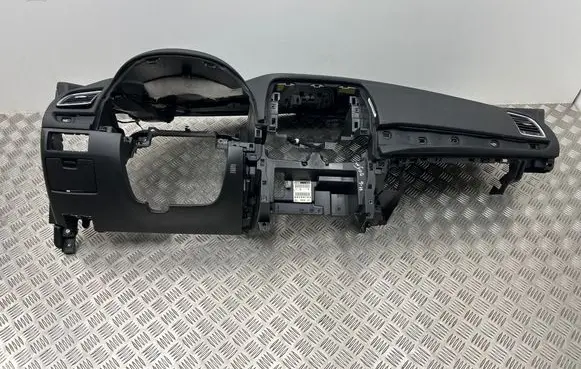 Mazda 6 Dashboard 