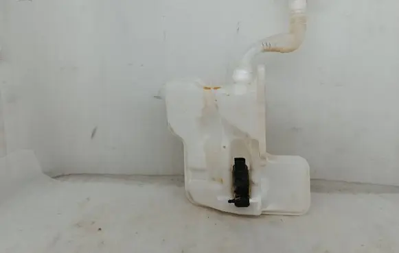 Audi Q3 F3 Windshield washer fluid reservoir/tank 83A955453B 1K6955651