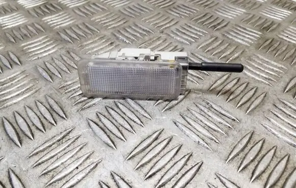 Peugeot 508 Glove box light 