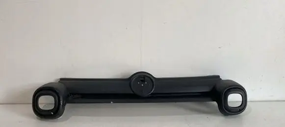 Fiat Panda III Front grill 735680894