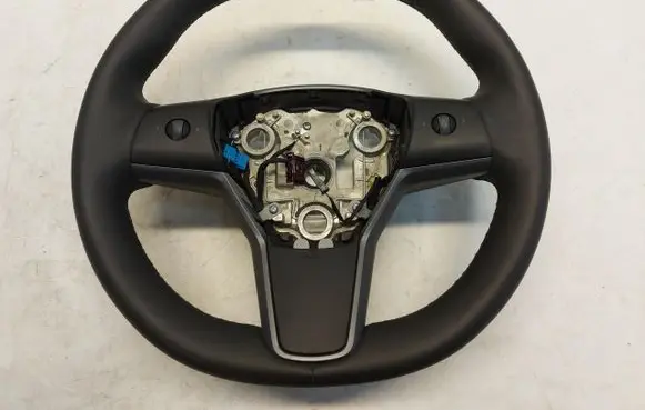 Tesla Model Y Steering wheel 1626599-00-C-JLK01