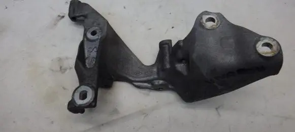 Opel Vivaro Engine mounting bracket 147174072R