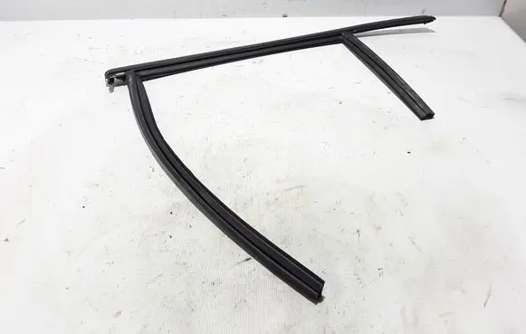 Rubber seal rear door