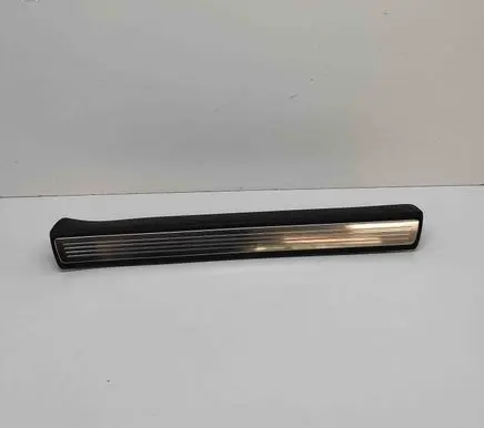 Mercedes-Benz S C217 Front sill trim cover A2226808235
