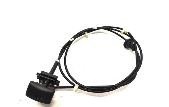 Suzuki Baleno IV Engine bonnet (hood) release handle 