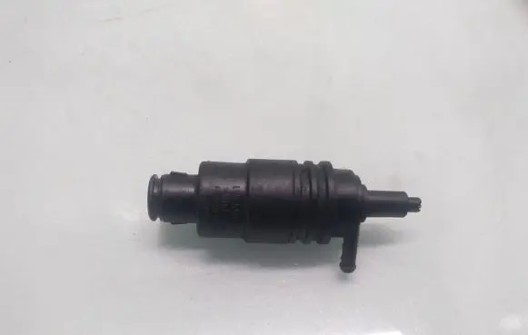 Audi A4 S4 B5 8D Windscreen/windshield washer pump 4A0955651