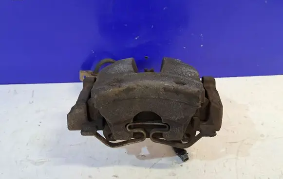 Volvo XC90 Front brake caliper 36010013