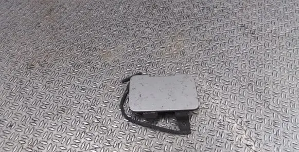 Volvo V70 Front tow hook cap/cover 08693734