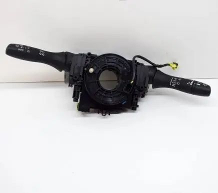 Nissan Qashqai Indicator stalk 4RJ1118E 255544EA0C