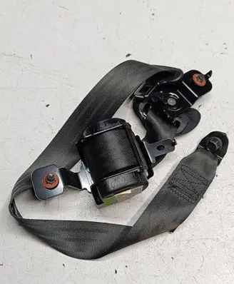 Hyundai ix35 Rear seatbelt 89810-2Y200