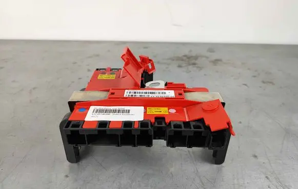 BMW 7 F01 F02 F03 F04 Battery relay fuse 61149240490 61149177773 9240490