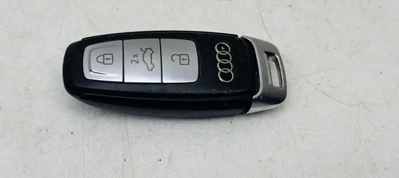 Audi Q8 e-tron Ignition key/card