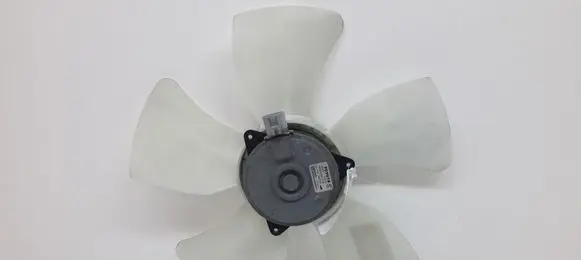 Toyota Avensis T250 Radiator cooling fan shroud 163630H030