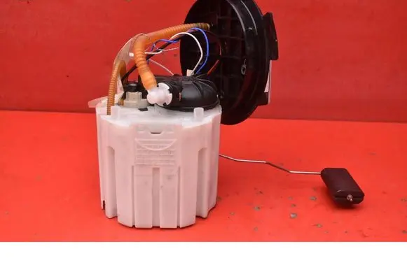 Hyundai Kona I In-tank fuel pump 33040BE300