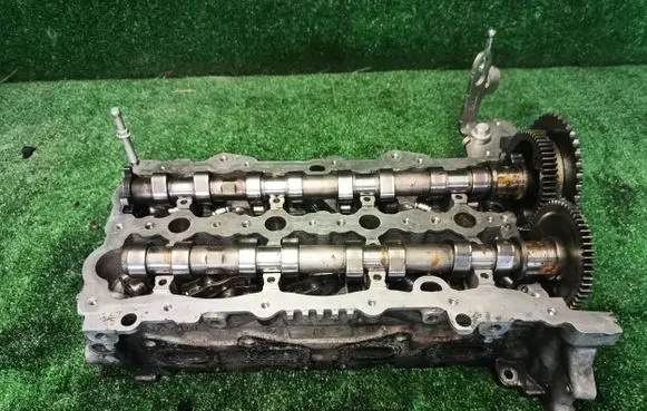 Opel Astra K Engine head 55489308