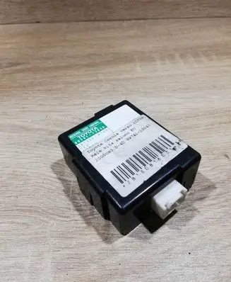 Toyota Corolla Verso E121 Door control unit/module 8974113040 2513000100