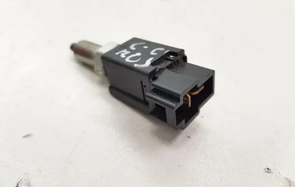 Citroen C-Crosser Brake pedal sensor switch