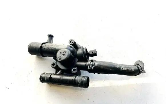 Renault Scenic III - Grand scenic III Engine coolant pipe/hose 8233641397