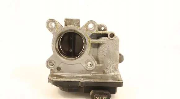 Renault Clio IV Throttle body valve 8200568712D