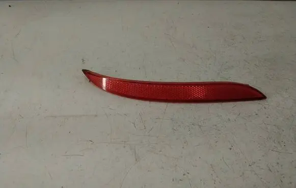 BMW 5 E60 E61 Rear tail light reflector 7183914